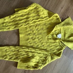 ⬇️⬇️Green Cable Knit Sweater